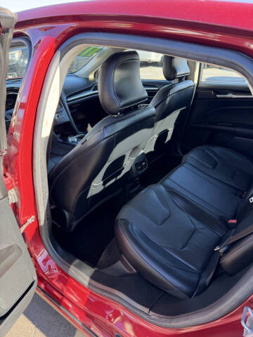 2017 Ford Fusion Titanium