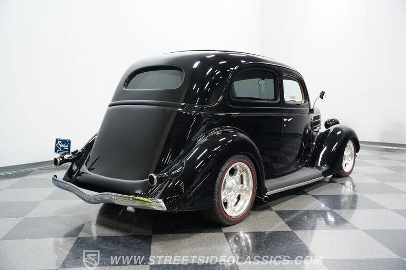 1936 Ford Tudor