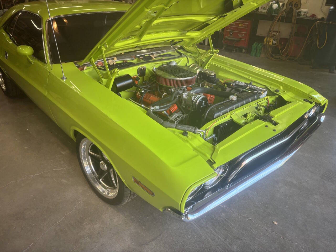 1972 Dodge Challenger 17
