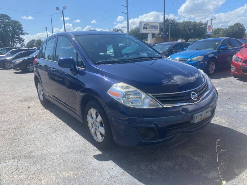 2012 Nissan Versa 1.8 SL