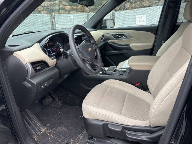 2022 Chevrolet Traverse LS