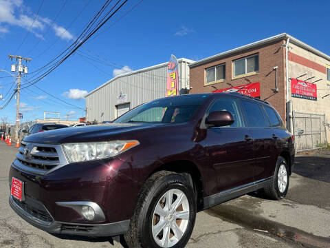 2012 Toyota Highlander for sale at Carlider USA in Everett MA