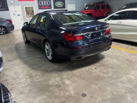 2015 BMW 7 Series 740i