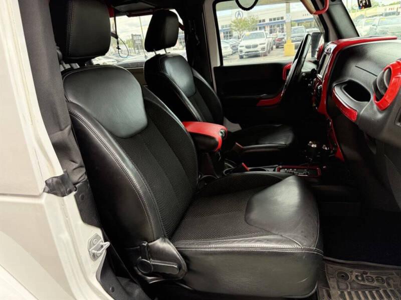 2017 Jeep Wrangler Sahara