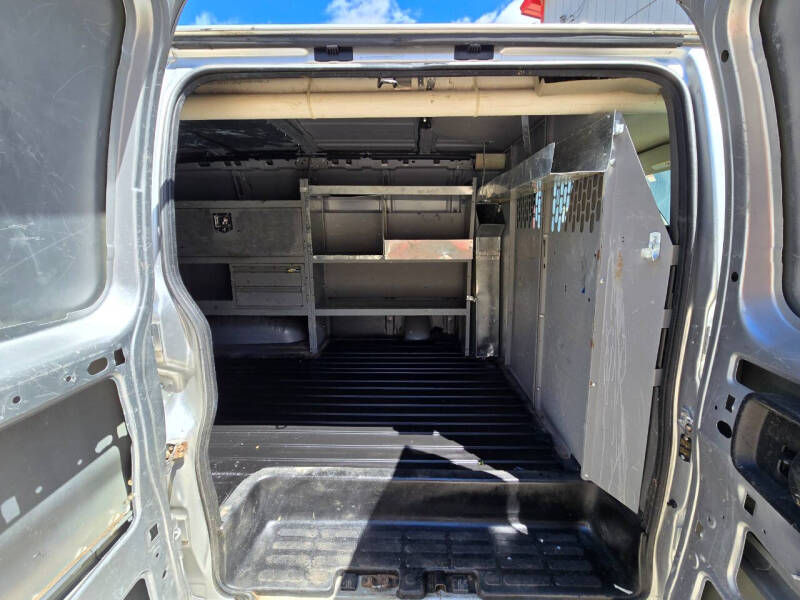 2017 Chevrolet Express 2500