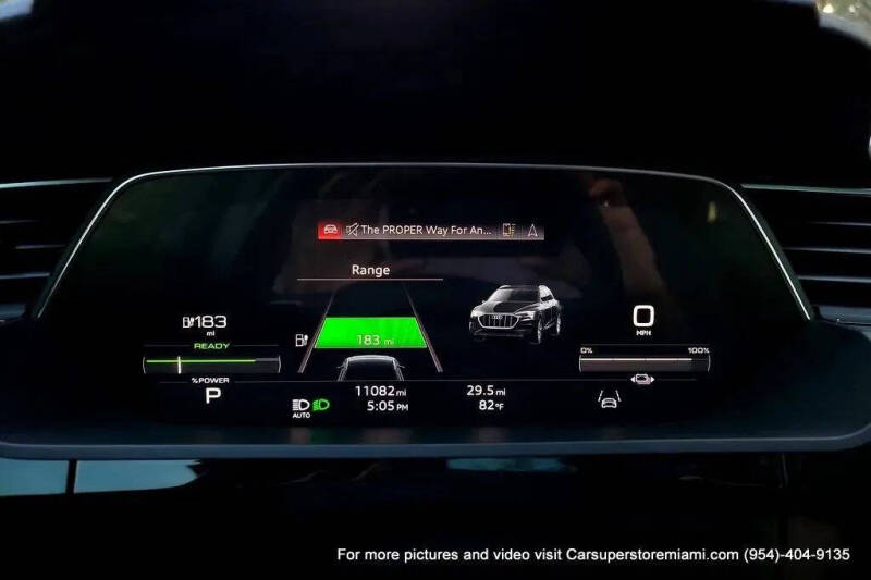 2021 Audi e-tron quattro Premium Plus