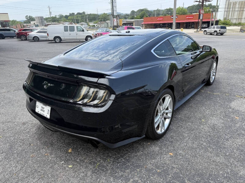 2016 Ford Mustang EcoBoost Premium