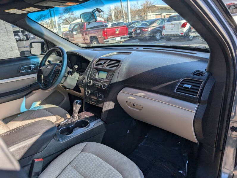 2018 Ford Explorer