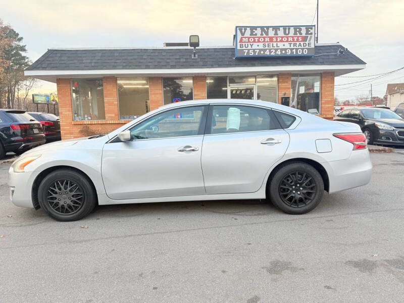 2015 Nissan Altima S photo 2