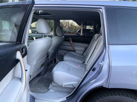 2010 Toyota Highlander Hybrid Limited