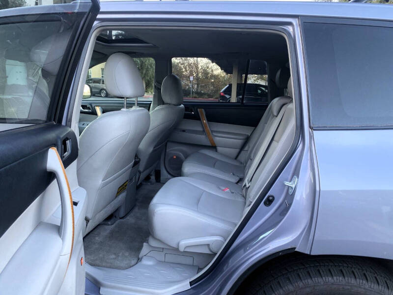 2010 Toyota Highlander Hybrid Limited