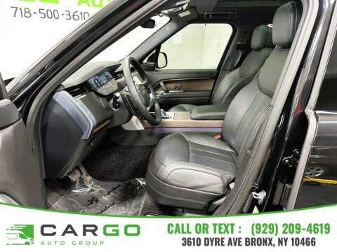 2025 Land Rover Range Rover P400 SE LWB