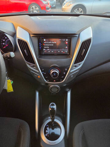 2013 Hyundai Veloster