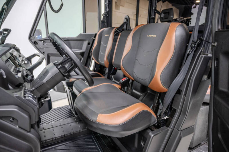 2023 Can-Am Defender MAX Limited HD10