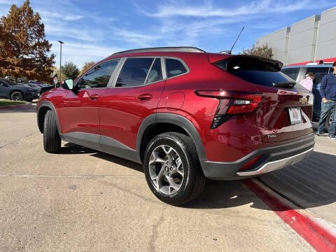 2025 Chevrolet Trax LT