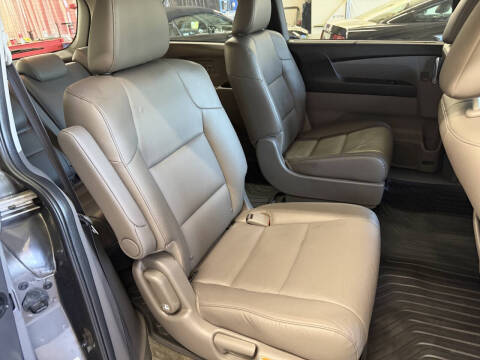 2015 Honda Odyssey EX-L w/DVD