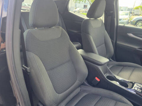 2023 Chevrolet Bolt EUV LT