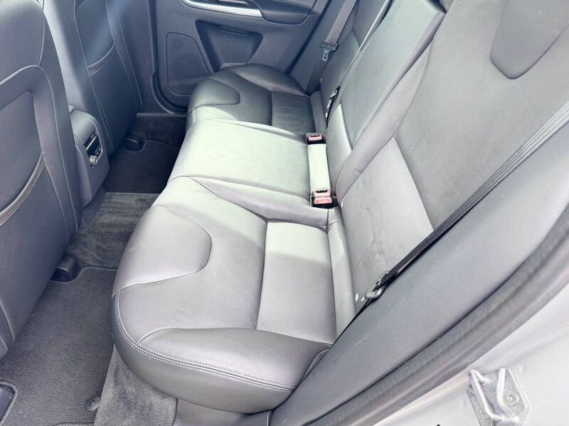 2016 Volvo XC60 T6 Platinum
