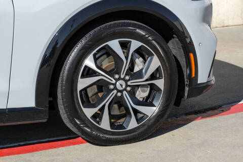 2022 Ford Mustang Mach-E Premium