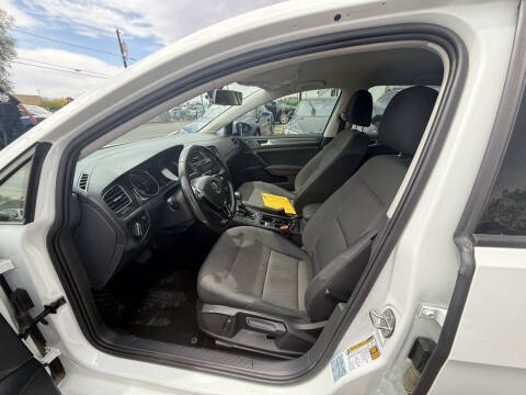 2019 Volkswagen e-Golf SE