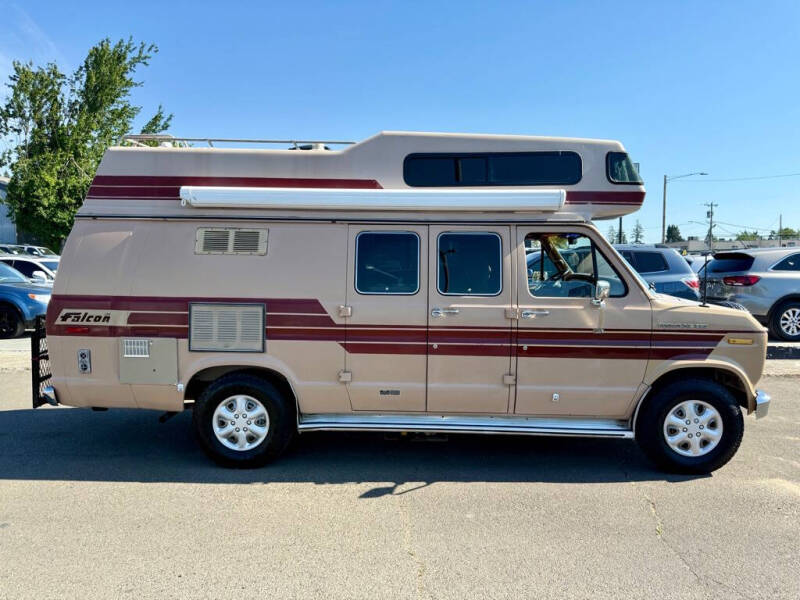 1987 Ford E-250 Super