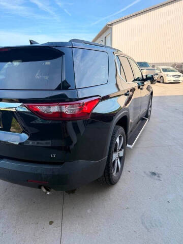 2021 Chevrolet Traverse LT Leather