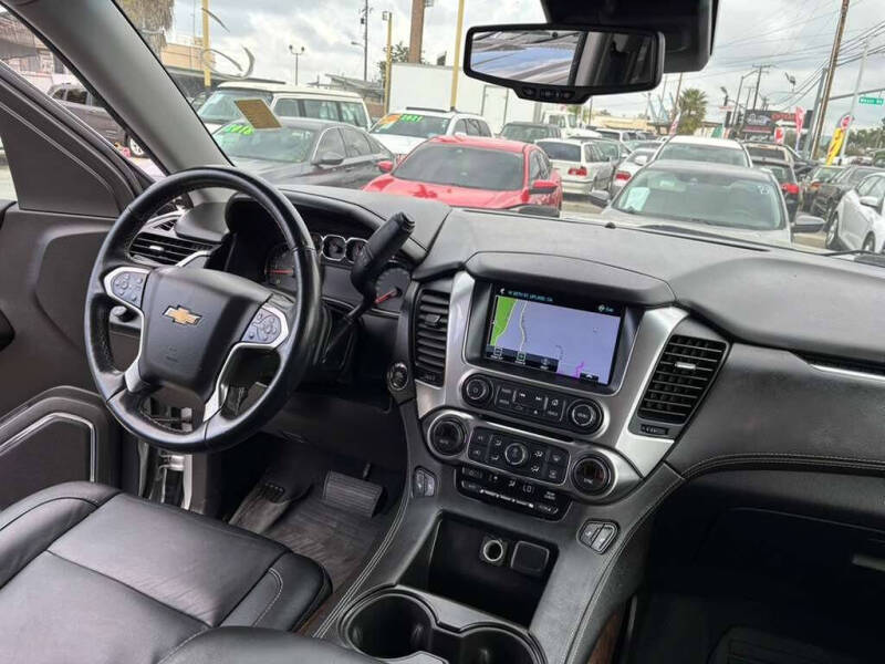 2019 Chevrolet Suburban LT
