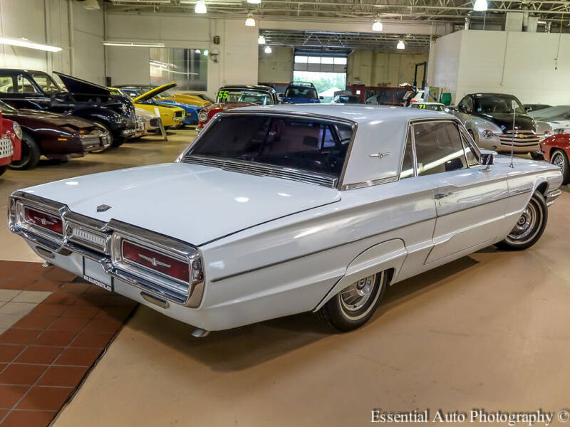 1964 Ford Thunderbird