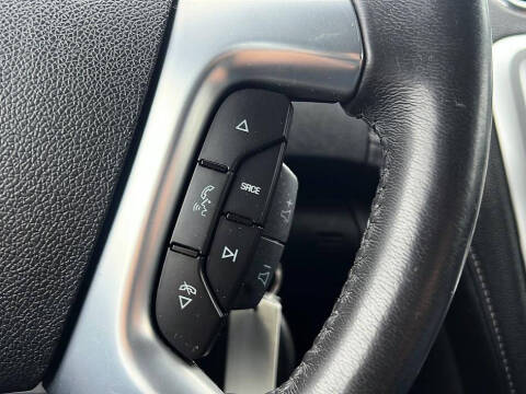 2015 GMC Acadia SLE-2