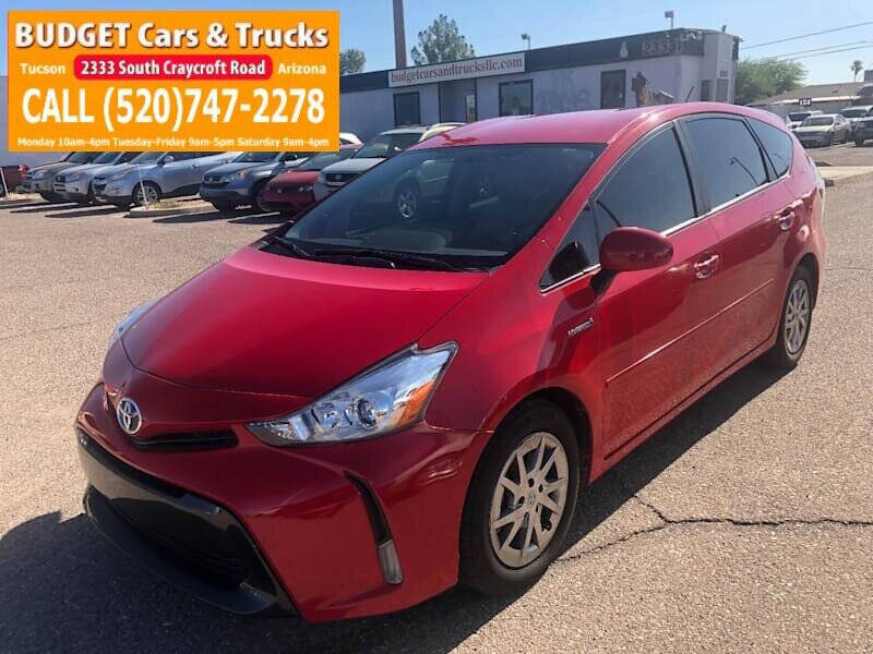 2015 Toyota Prius v Three