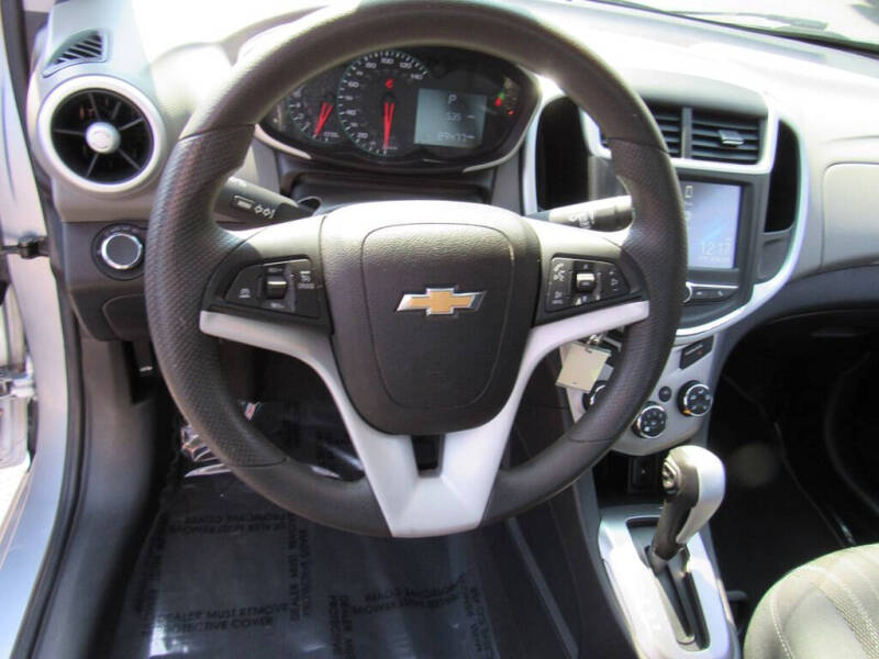 2017 Chevrolet Sonic LT Auto