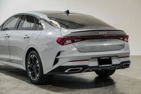 2022 Kia K5