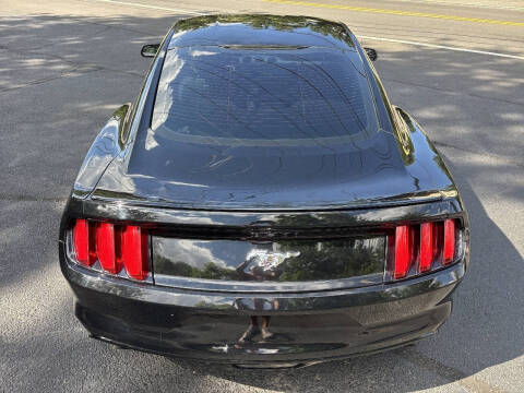 2017 Ford Mustang EcoBoost