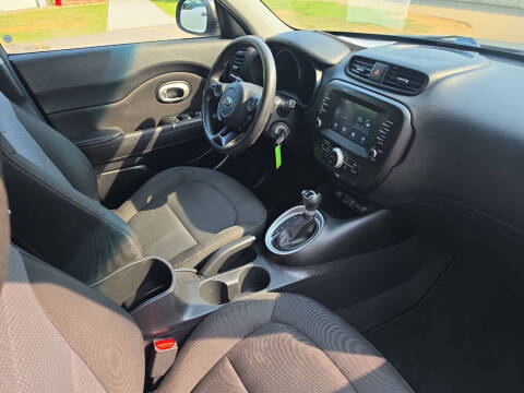 2018 Kia Soul +