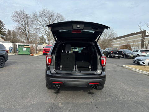 2019 Ford Explorer Sport