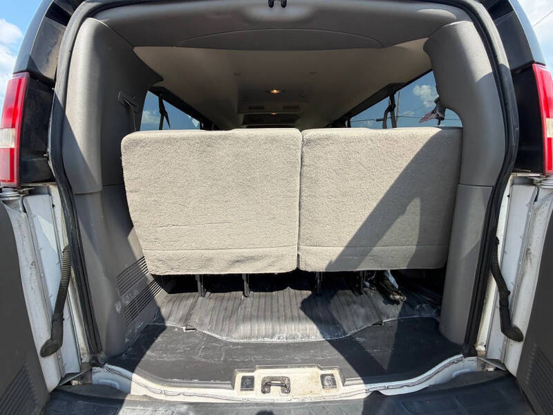 2016 Chevrolet Express LS 3500