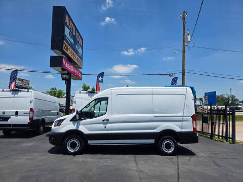 2023 Ford Transit 250