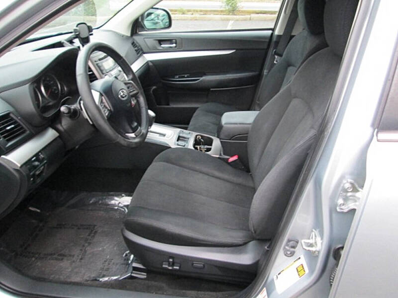 2013 Subaru Outback 2.5i Premium