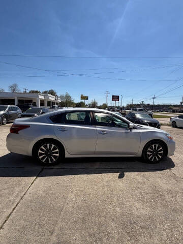 2018 Nissan Altima 2.5 SR