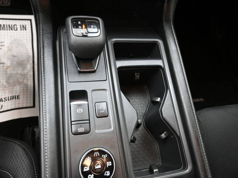 2023 Nissan Pathfinder S