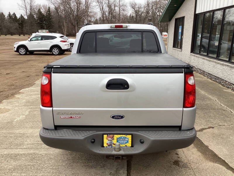 2002 Ford Explorer Sport Trac Value