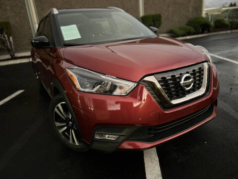 2019 Nissan Kicks SR