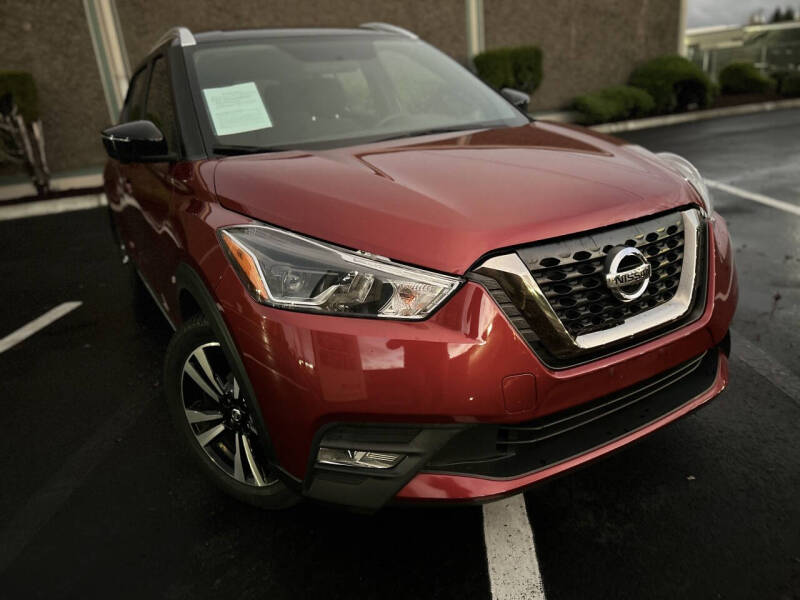 2019 Nissan Kicks SR