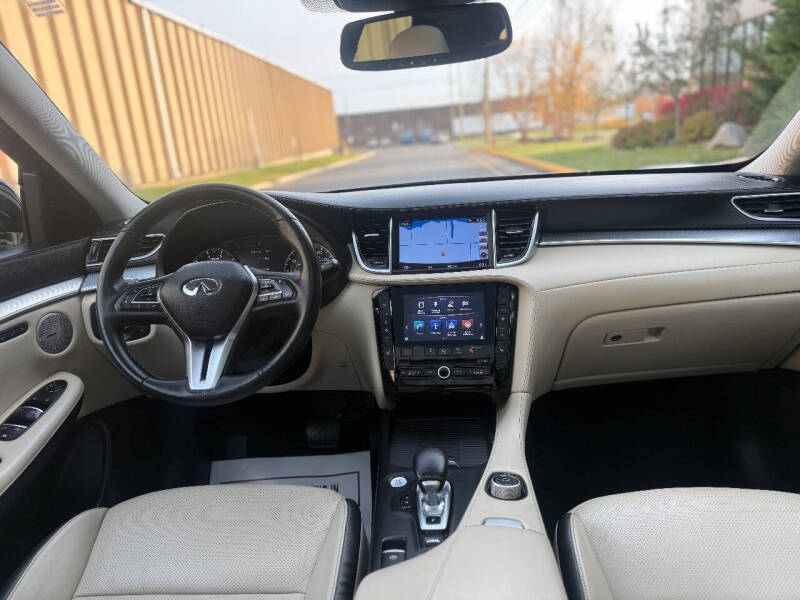 2019 Infiniti QX50 Essential