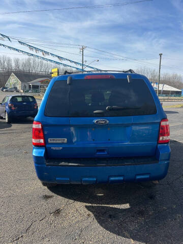 2011 Ford Escape XLT