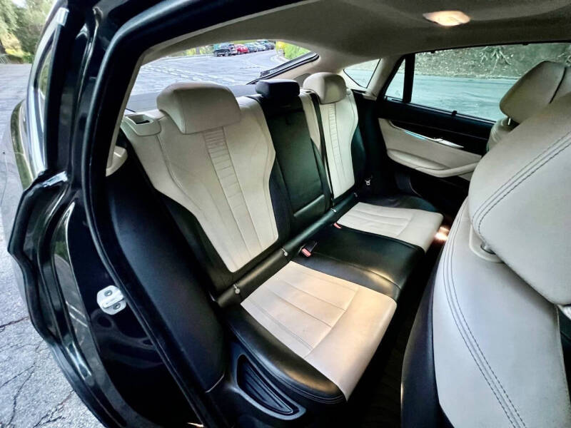 2015 BMW X6 xDrive50i