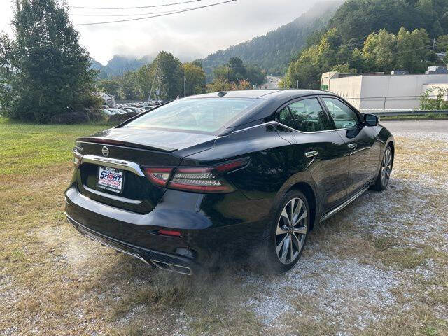 2021 Nissan Maxima