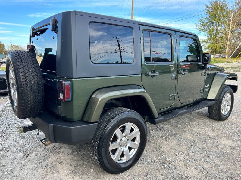 2007 Jeep Wrangler Unlimited Sahara photo 3