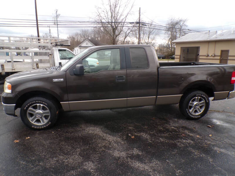 2005 Ford F-150 for sale at R V Used Cars LLC in Georgetown OH