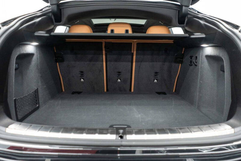 2025 BMW X4 xDrive30i